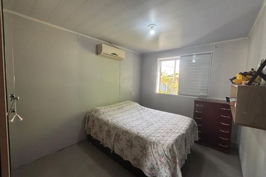 Quarto de casa à venda com 2 quartos, 138m² em Feitoria, São Leopoldo