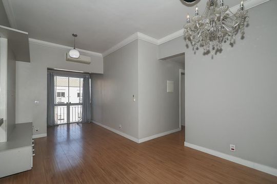 Apartamento para alugar com 3 quartos, 75m² em Sarandi, Porto Alegre