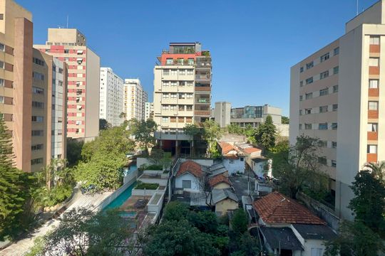 Varanda de kitnet/studio à venda com 1 quarto, 34m² em Cerqueira César, São Paulo