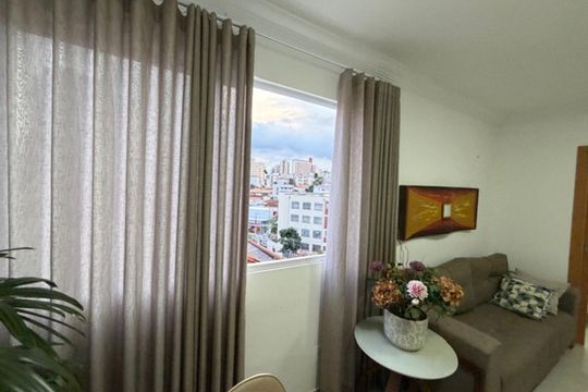 Sala de apartamento à venda com 3 quartos, 77m² em Sagrada Família, Belo Horizonte