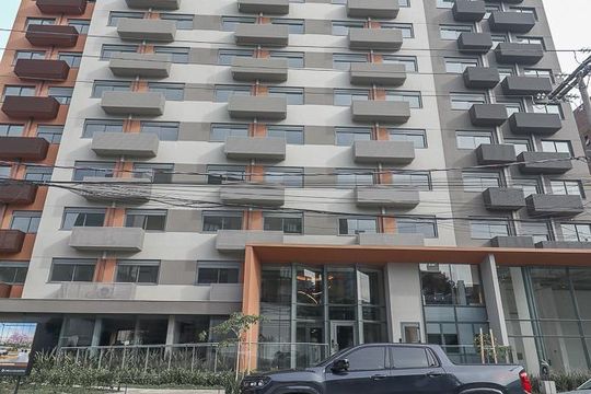 Fachada de kitnet/studio à venda com 0 quarto, 25m² em Rio Branco, Porto Alegre