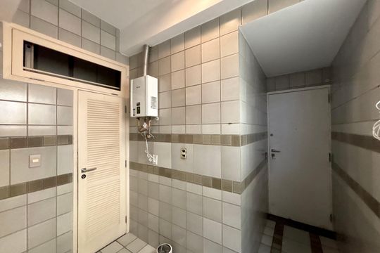 Área de serviço de apartamento à venda com 3 quartos, 134m² em Lagoa, Rio de Janeiro