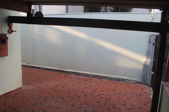 Garagem de casa para alugar com 1 quarto, 50m² em Osvaldo Cruz, São Caetano do Sul