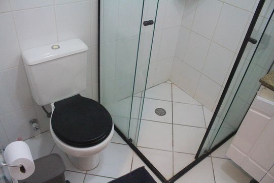 Banheiro de apartamento à venda com 2 quartos, 68m² em Santa Maria, São Caetano do Sul