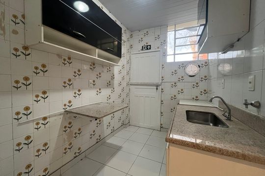 Casa para alugar com 2 quartos, 100m² em Santo Antônio, Belo Horizonte