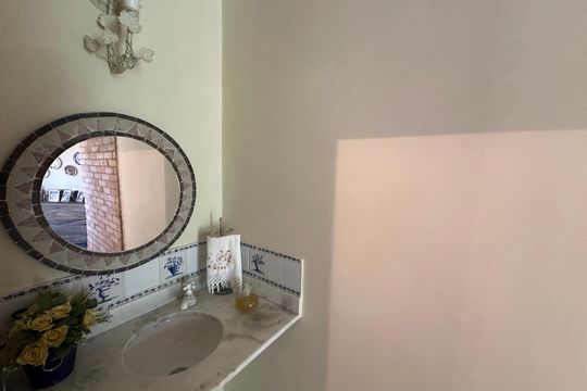 Lavabo de casa de condomínio para alugar com 1 quarto, 150m² em Nova Higienópolis, Barueri