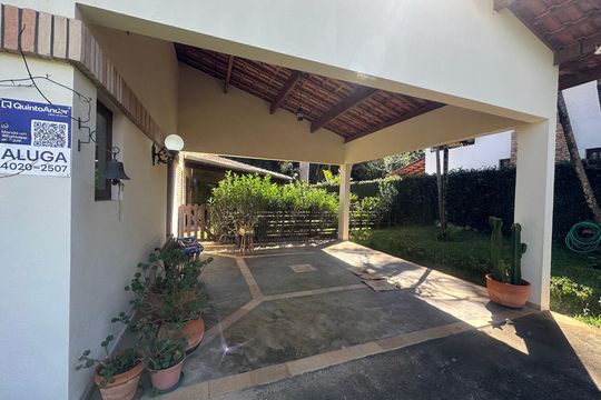 Garagem de casa de condomínio para alugar com 1 quarto, 150m² em Nova Higienópolis, Barueri