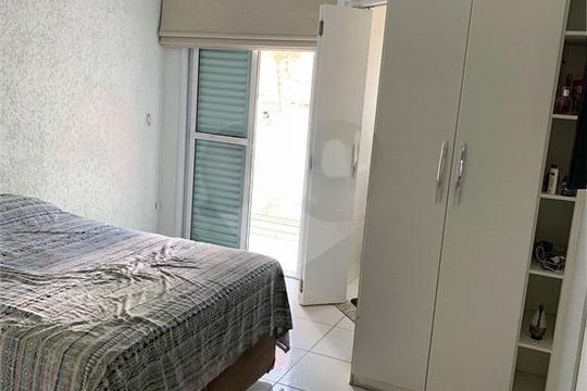 Casa à venda com 3 quartos, 166m² em Jardim do Estádio, Santo André