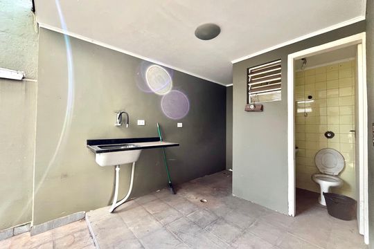 Área de Serviço de casa à venda com 3 quartos, 120m² em Parque Jabaquara, São Paulo