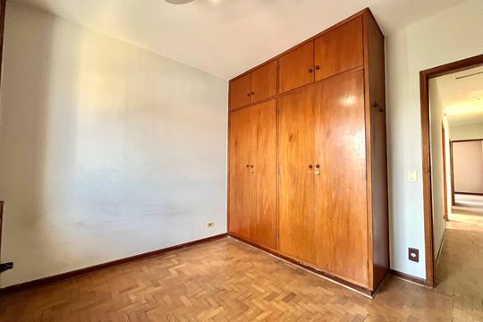 Quarto 3 de casa à venda com 3 quartos, 120m² em Parque Jabaquara, São Paulo