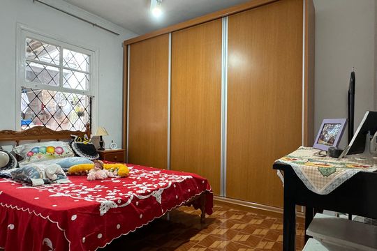 Casa à venda com 2 quartos, 152m² em Vila Prel, São Paulo