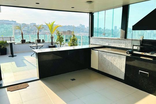 Apartamento à venda com 3 quartos, 200m² em Santa Lúcia, Belo Horizonte