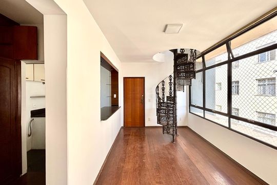Sala de apartamento à venda com 2 quartos, 200m² em Santa Lúcia, Belo Horizonte
