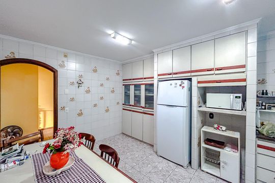 Cozinha de casa à venda com 3 quartos, 248m² em Vila Mafra, São Paulo