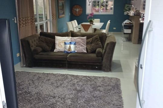 Sala de casa de condomínio para alugar com 3 quartos, 247m² em Jardim Angela (Zona Sul), São Paulo