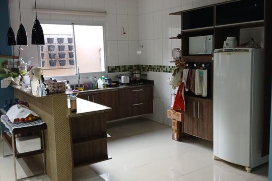 Cozinha de casa de condomínio para alugar com 3 quartos, 247m² em Jardim Angela (Zona Sul), São Paulo