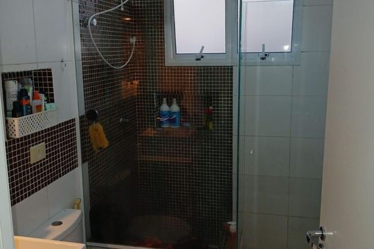 Banheiro de casa de condomínio para alugar com 3 quartos, 247m² em Jardim Angela (Zona Sul), São Paulo