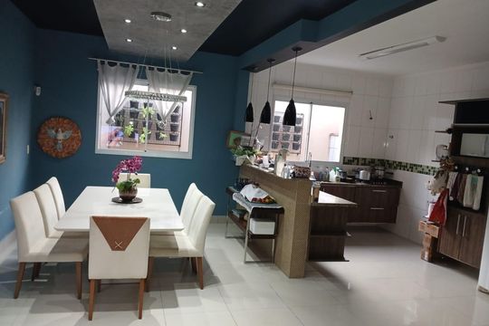 Cozinha de casa de condomínio para alugar com 3 quartos, 247m² em Jardim Angela (Zona Sul), São Paulo