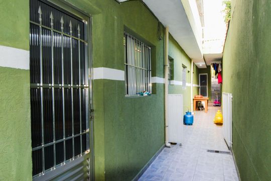 Corredor Lateral de casa para alugar com 2 quartos, 100m² em Parque Jurema, Guarulhos