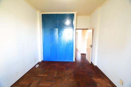 Quarto 1 de apartamento à venda com 2 quartos, 132m² em Cambuí, Campinas