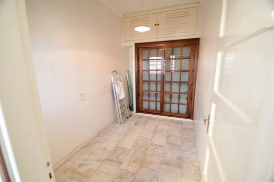 Quarto de Serviço de apartamento à venda com 2 quartos, 132m² em Cambuí, Campinas