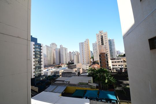 Área de Serviço - Vista de apartamento à venda com 2 quartos, 132m² em Cambuí, Campinas