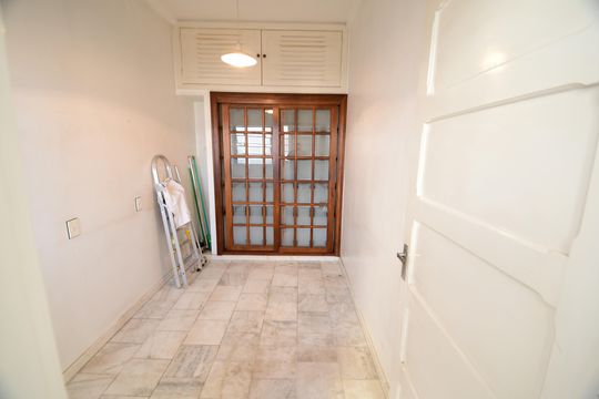 Quarto de Serviço de apartamento à venda com 2 quartos, 132m² em Cambuí, Campinas