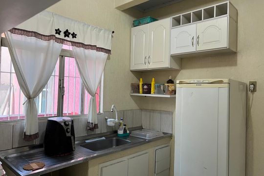 Cozinha de casa para alugar com 1 quarto, 70m² em Vila Medeiros, São Paulo