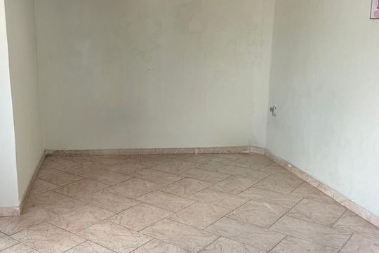 Casa para alugar com 2 quartos, 150m² em Centro, Mesquita