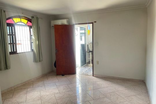 Casa para alugar com 2 quartos, 150m² em Centro, Mesquita