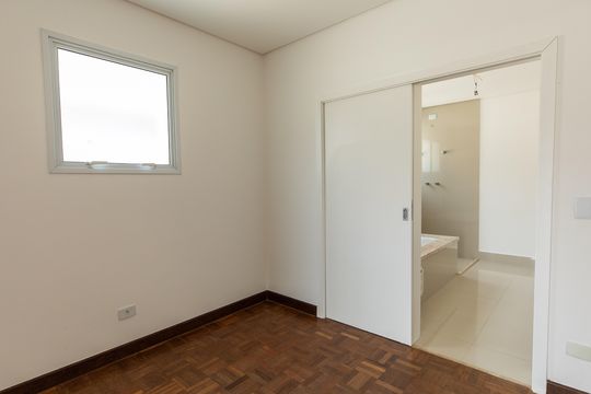 Quarto de casa à venda com 4 quartos, 430m² em Alphaville, Santana de Parnaíba