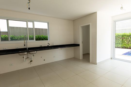Cozinha de casa à venda com 4 quartos, 430m² em Alphaville, Santana de Parnaíba
