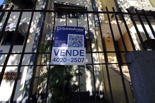 Placa de apartamento à venda com 1 quarto, 37m² em Irajá, Rio de Janeiro