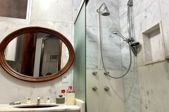 Apartamento à venda com 3 quartos, 241m² em Urca, Rio de Janeiro