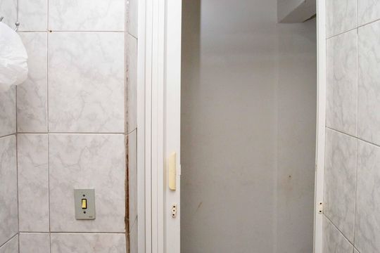Banheiro de casa à venda com 3 quartos, 167m² em Campanário, Diadema