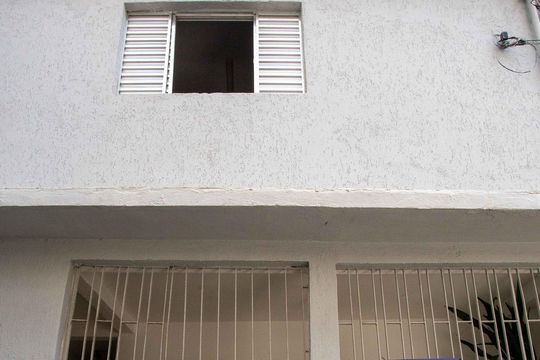 Fachada de casa à venda com 3 quartos, 167m² em Campanário, Diadema