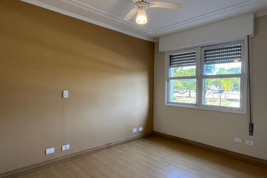 Quarto de apartamento para alugar com 2 quartos, 147m² em Boqueirão, Santos