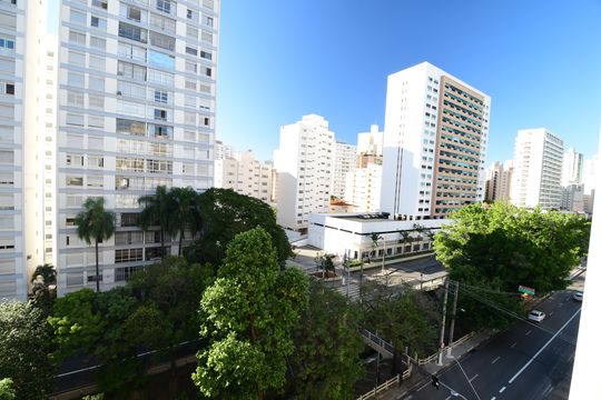 Sala - Vista de apartamento à venda com 1 quarto, 54m² em Vila Itapura, Campinas