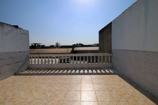 Terraço de casa à venda com 2 quartos, 75m² em Colégio, Rio de Janeiro