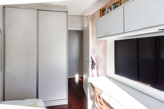 Apartamento à venda com 3 quartos, 82m² em Gopouva, Guarulhos