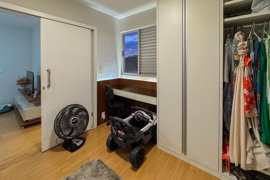 Apartamento à venda com 4 quartos, 105m² em Prado, Belo Horizonte