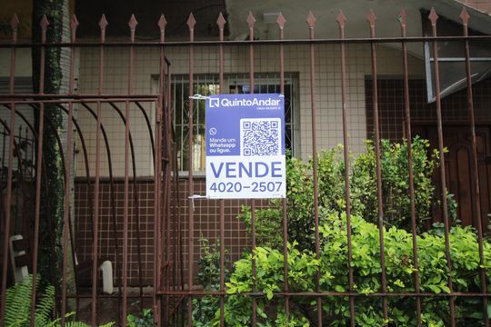 Plaquinha de apartamento à venda com 3 quartos, 93m² em Bom Fim, Porto Alegre