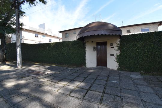 Fachada do condomínio de apartamento à venda com 2 quartos, 70m² em Bacacheri, Curitiba