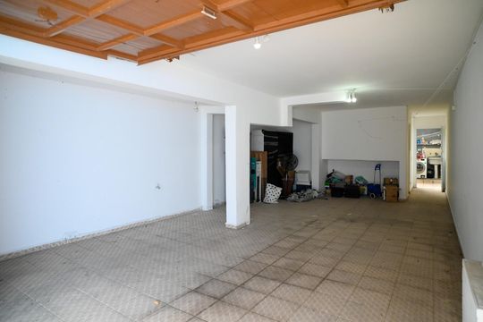 Garagem de casa à venda com 3 quartos, 145m² em Ipiranga, São Paulo