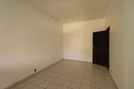 Quarto 2 de casa à venda com 2 quartos, 100m² em Vila Lutécia, Santo André