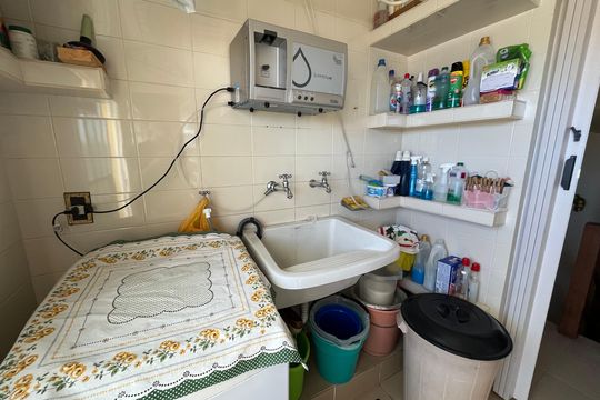 Área de Serviço de casa à venda com 3 quartos, 239m² em Parque Peruche, São Paulo