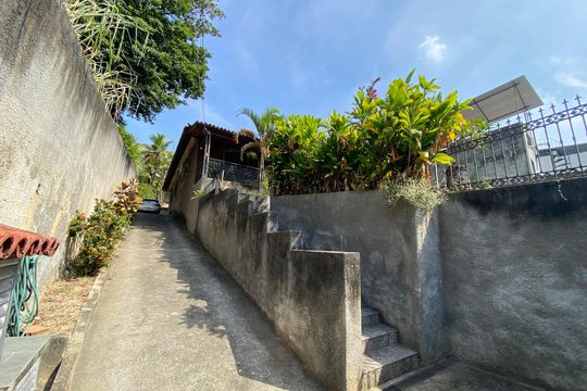 Casa à venda com 5 quartos, 1240m² em Água Santa, Rio de Janeiro