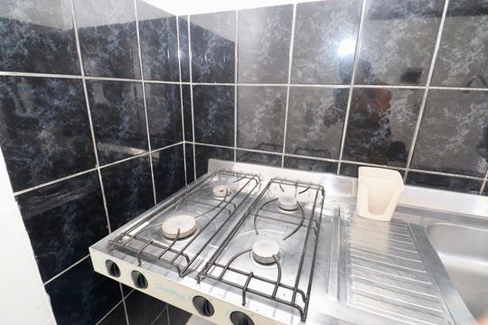 Cozinha de kitnet/studio para alugar com 1 quarto, 20m² em Patamares, Salvador
