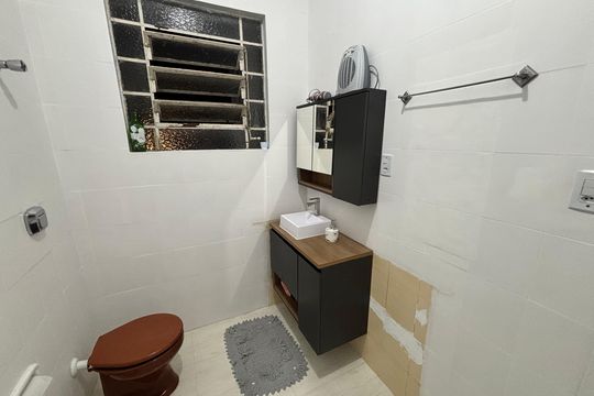 Banheiro de apartamento à venda com 2 quartos, 89m² em Bom Fim, Porto Alegre