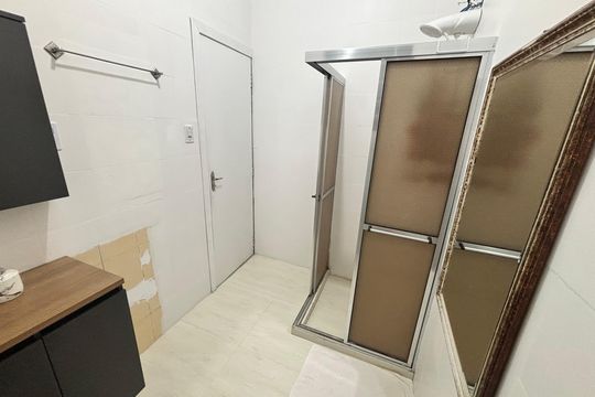 Banheiro de apartamento à venda com 2 quartos, 89m² em Bom Fim, Porto Alegre